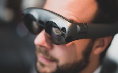 تێڕوانینێک بۆ چاوێلکە زیرەکەکەی ئەپڵ