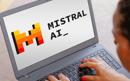 Mistral AI بناسە