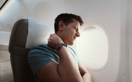 چۆنیەتی دوورکەوتنەوە لە ئازاری مل و پشت لە کاتی گەشتکردندا