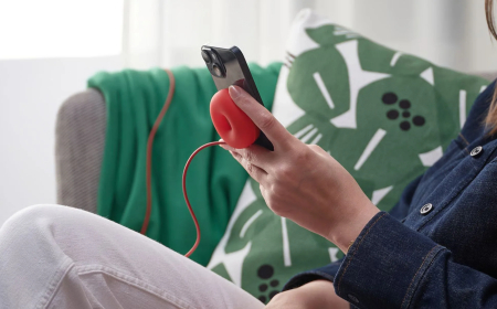 پاوەربانکێکی مۆبایلی بێ وایەر بە شێوەی دۆنات.. هەرزان و جوان