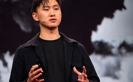 ئەلێکساندەر وانگ: مەرجی ١٤ ملیار دۆلاری زوکربێرگ دەیباتە لیستی فۆربس