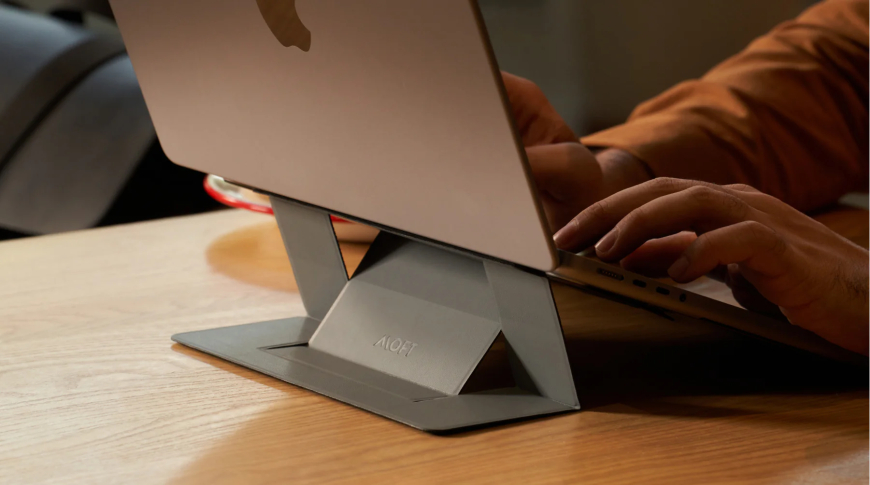 ئاگاداربە لە دانانی لاپتۆپەکەت لەم شوێنانە..