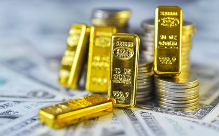 بەرزبوونەوەی نرخی زێڕ لەگەڵ دابەزینی دۆلار